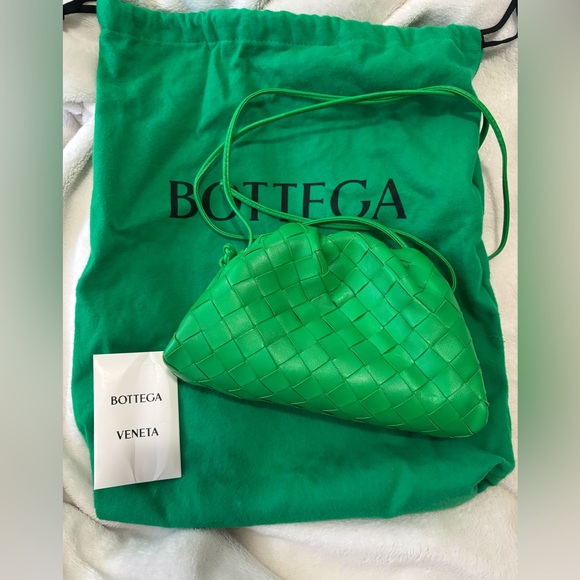 Bottega Veneta Handbags - Authentic Bottega Veneta Intrecciato mini pouch clutch parakeet